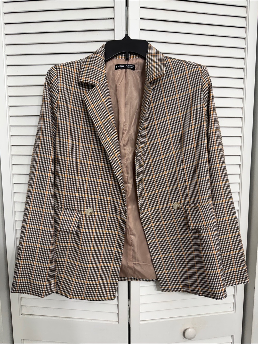 SHEIN Checked Blazer Jacket in Tan, Navy & Cream